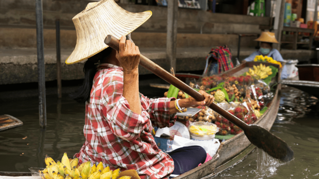 Floating Market in bangkok